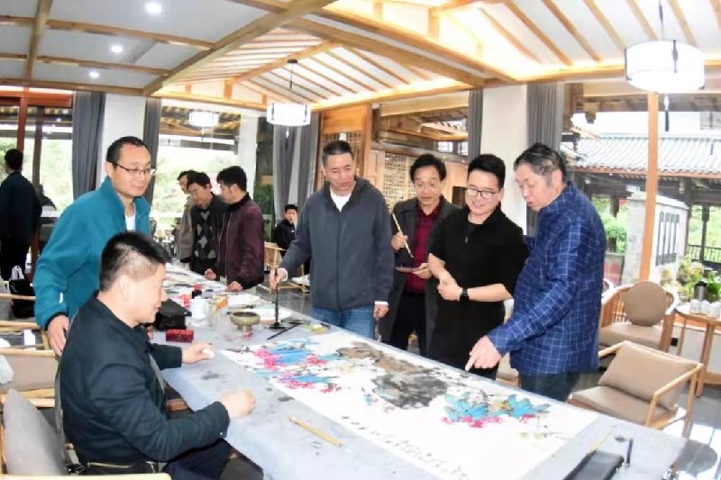 乐山春尚雅集 文艺交融绘就创作新章